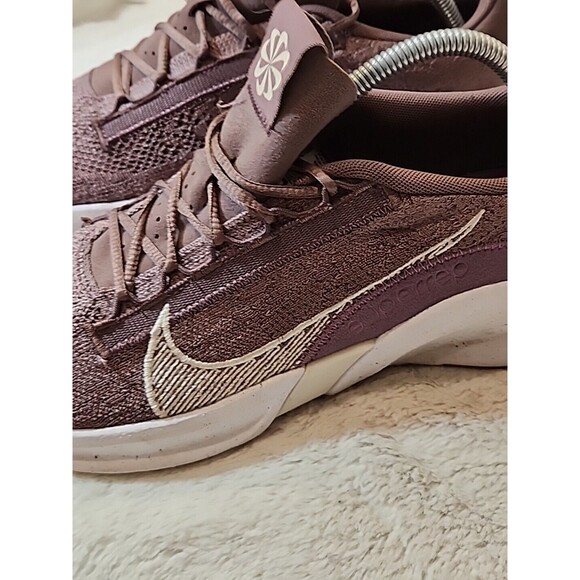 Nike Revolution 6 Next Nature DH3393 200 Women's Running Shoes Size 11 Brown - Picture 2 of 11